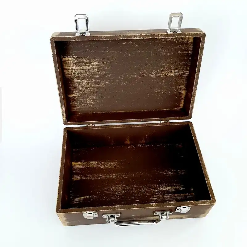 جعبه هدیه چوبی مدل چمدان طرح کاشی سنتی کد WS146