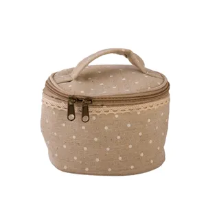 کیف لوازم آرایش زنانه مدل Em5