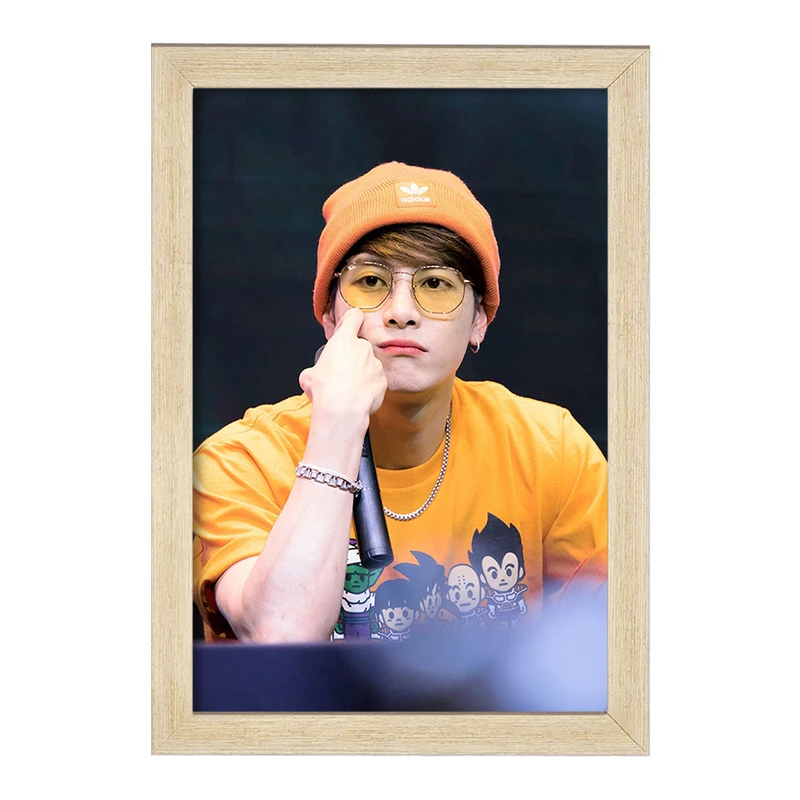 تابلو خندالو مدل جکسون وانگ گروه گات سون GOT7  کد 11660