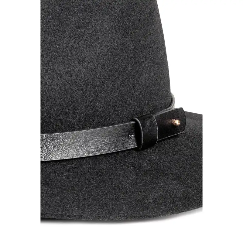 کلاه زنانه اچ اند ام مدل 0500120001