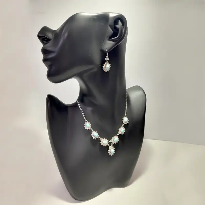 استند جواهرات مدل نیم رخ کد NG9380