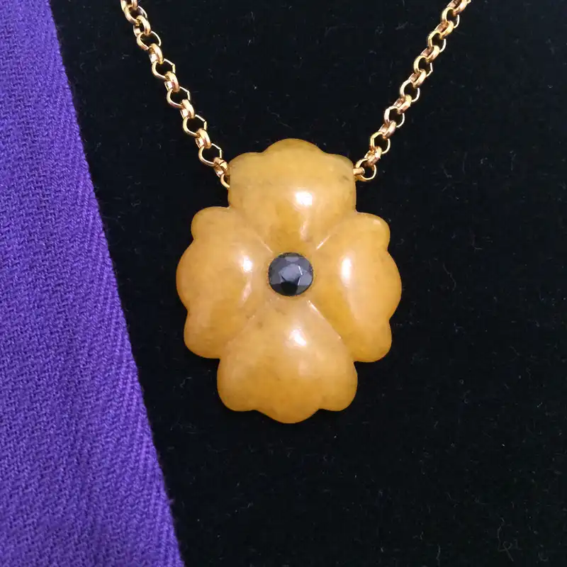 آویز گردنبند زنانه مدل شمسه چهارپر