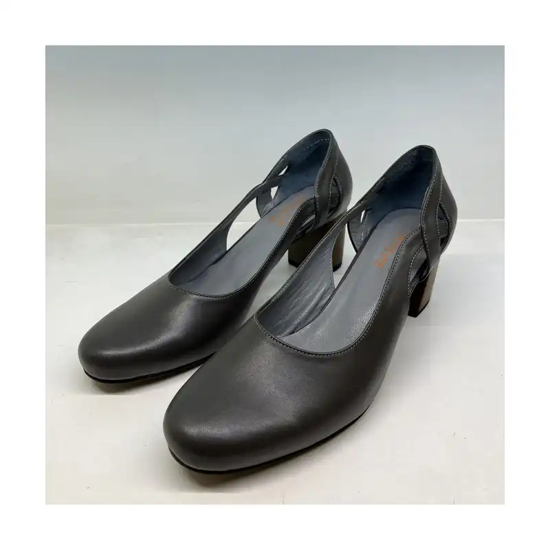 کفش زنانه سرزمین چرم مدل 1581 رنگ طوسی