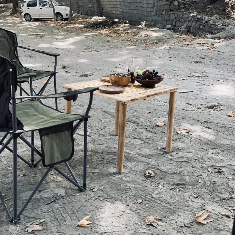 عکس شماره 4 : میز سفری تاشو مدل طبیعت سایز صفحه 60×60 سانتی متر