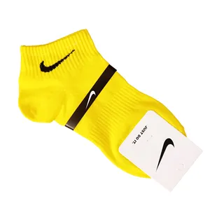 جوراب ورزشی ساق کوتاه زنانه مدل Dri-FIT