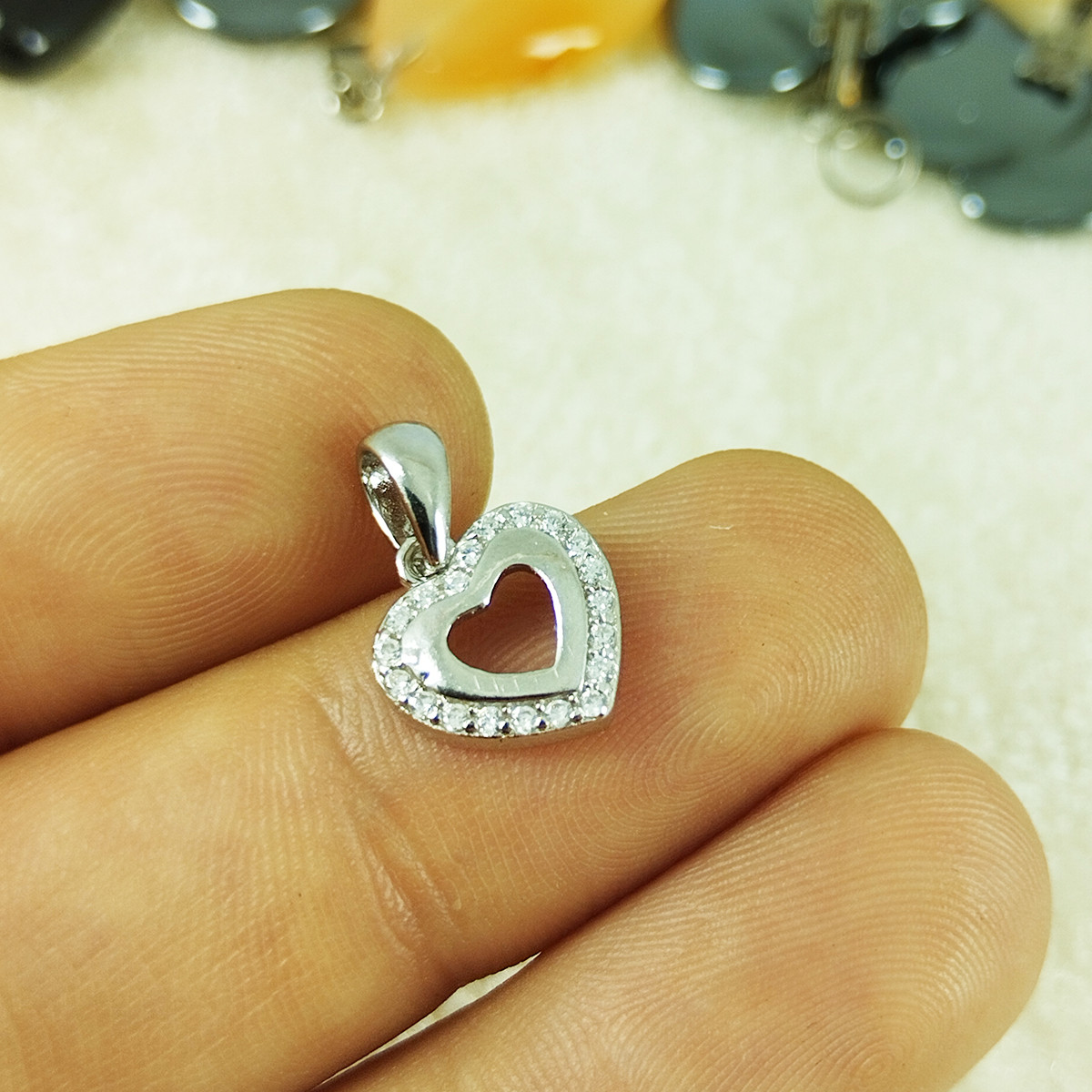 آویز گردنبند نقره زنانه سلین کالا مدل اا آویز گردنبند نقره زنانه سلین کالا مدل اا