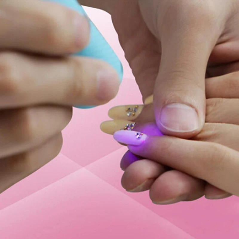 عکس شماره 12 : لاک خشک کن مدل uv 286