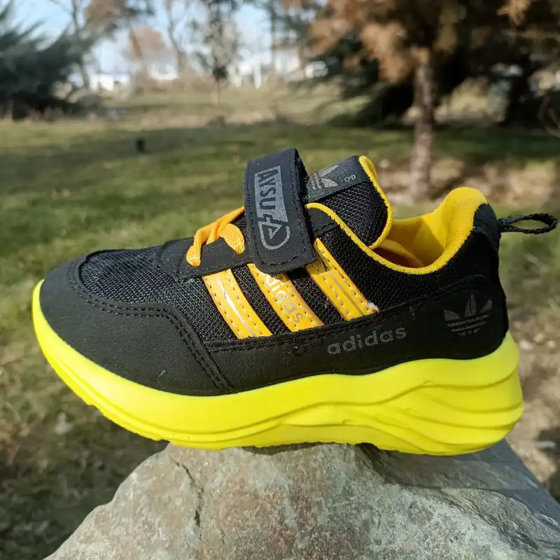 کفش راحتی بچگانه مدل آیسو کد t.a.j رنگ زرد