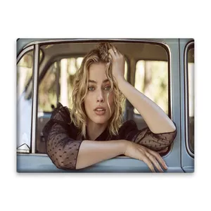 کاشی اطلس آبی طرح بازیگر مارگو رابی مدل T5914