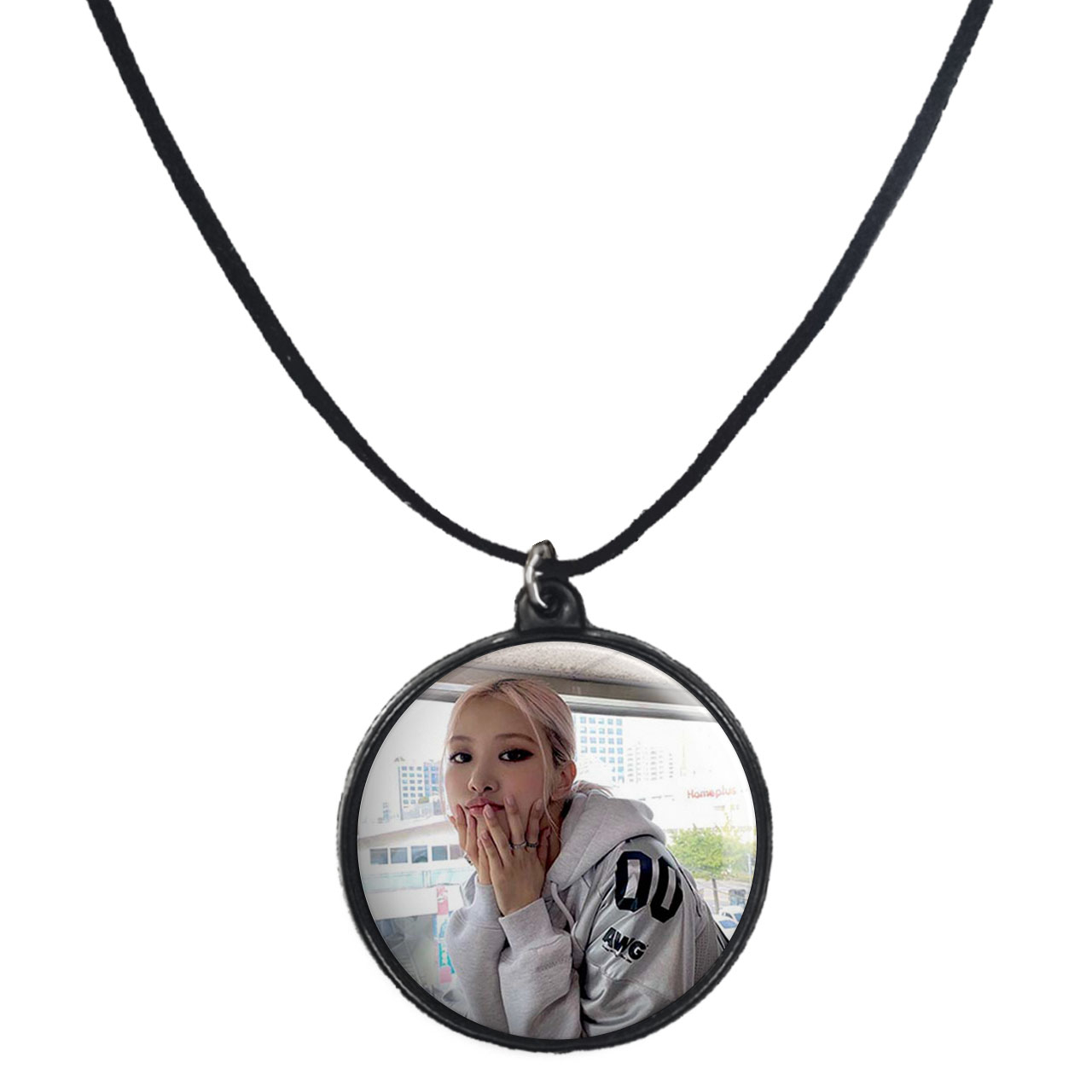 گردنبند پرمانه طرح بلک پینک کد pmb.6980 مدل دو طرفه