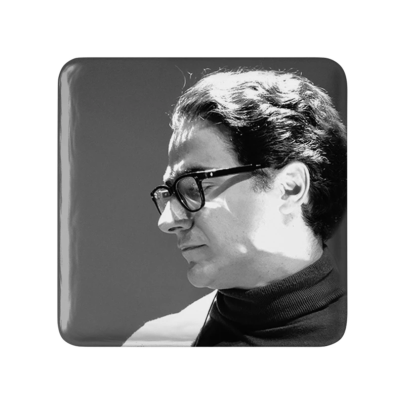 مگنت خندالو طرح همایون شجریان کد 4026