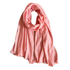 شال زنانه مدل پفكى هنرمندى