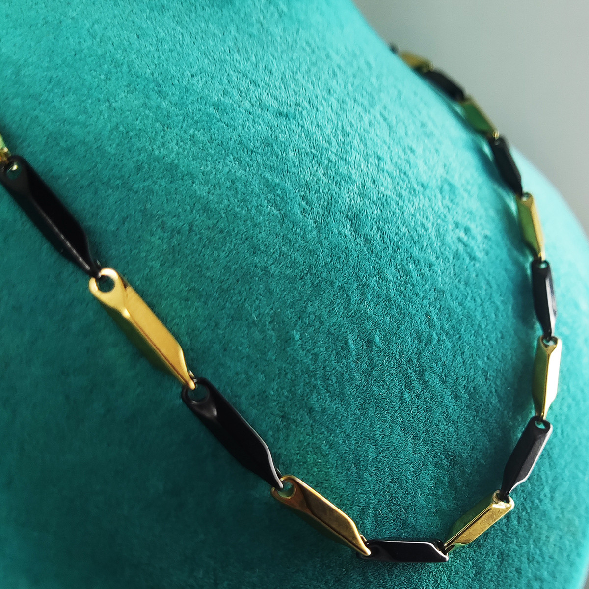 گردنبند مردانه سلین کالا مدل اسپرت طرح کبریتی COD-20