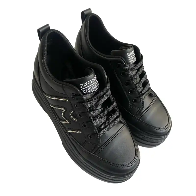 کفش روزمره زنانه مدل  اشکی 02