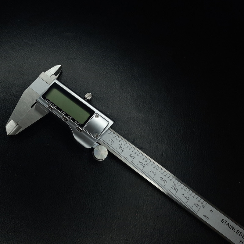 کولیس دیجیتا لیوبی مدل 15-20 گستره 150 میلیمتر