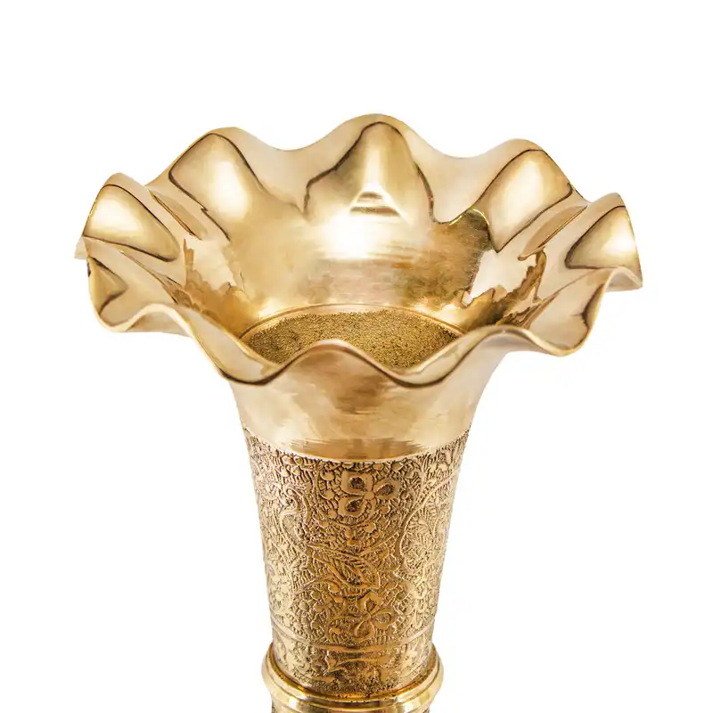 گلدان برنجی مدل قلم زنی کشیده طرح طاووس راکت هندی کد 6387