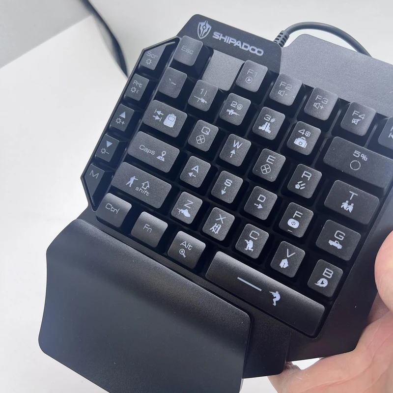 عکس شماره 9 : کیبورد گیمینگ شیپادو مدل rgbf6، سوییچ ممبران، tenkeyless، نورپردازی led rgb