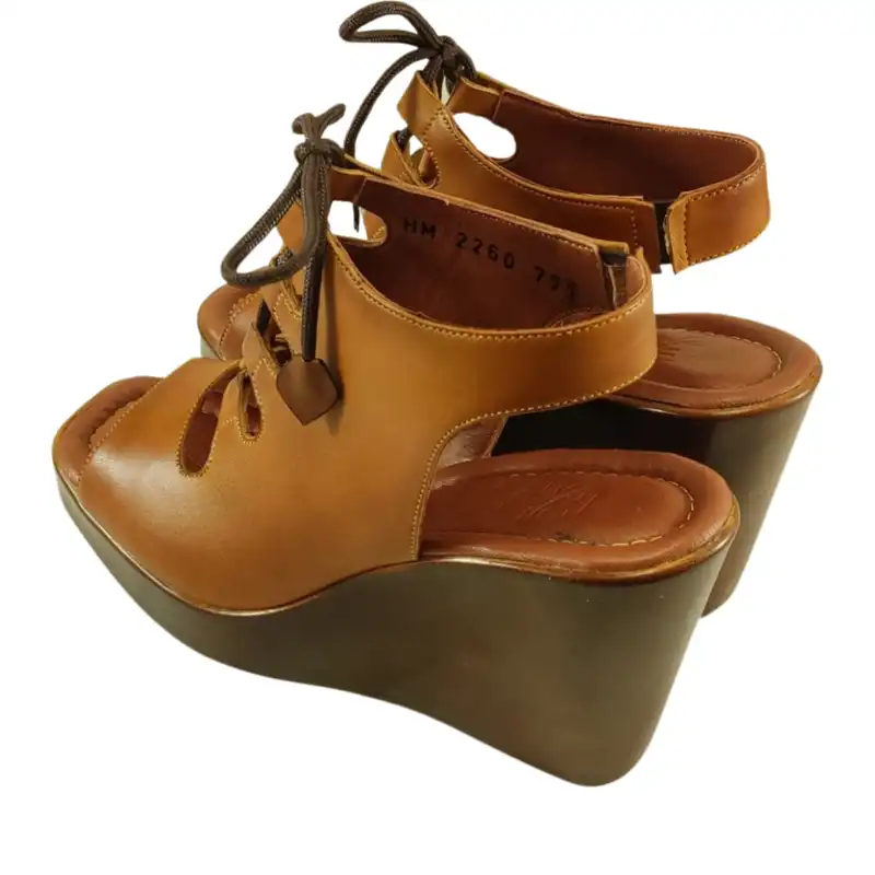 صندل زنانه مدل چرم طبیعی کد 693