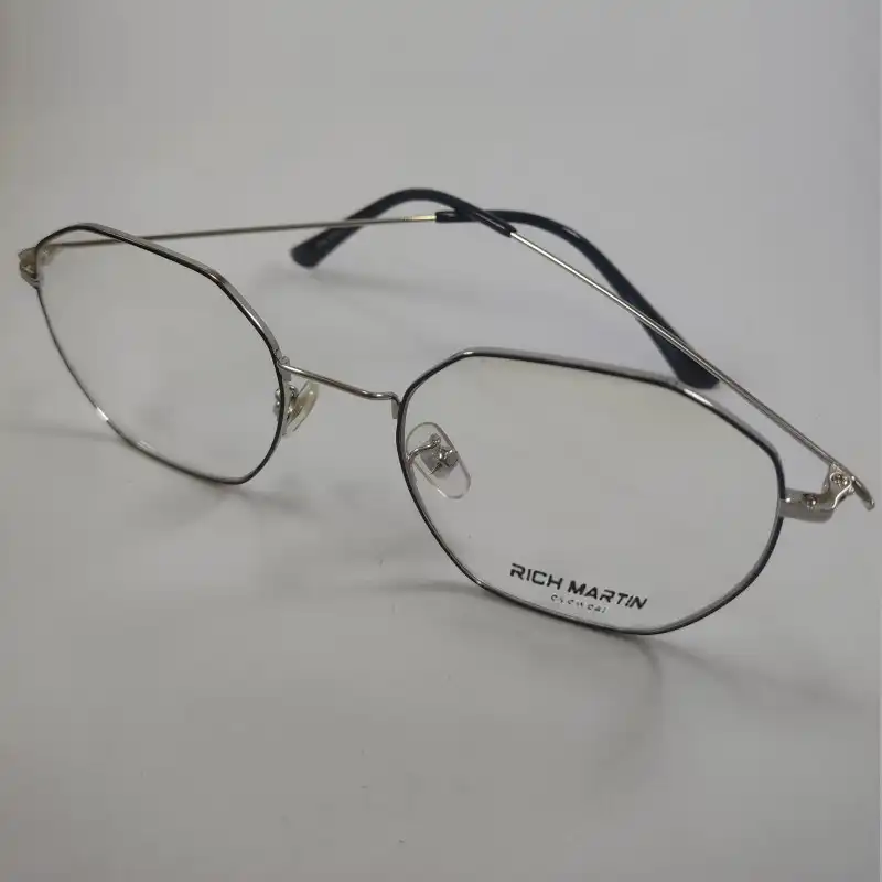 فریم عینک طبی ریچ مارتین مدل 9051 کد 111