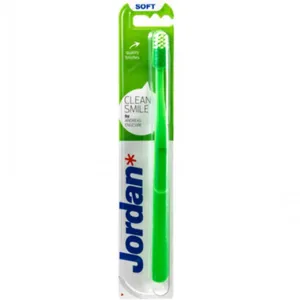 مسواک جردن مدل clean smile با برس نرم