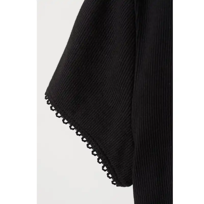 تی شرت آستین کوتاه زنانه اچ اند ام مدل 0825719002