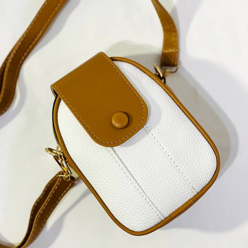 کیف دوشی زنانه مدل دکمه ای کد 80