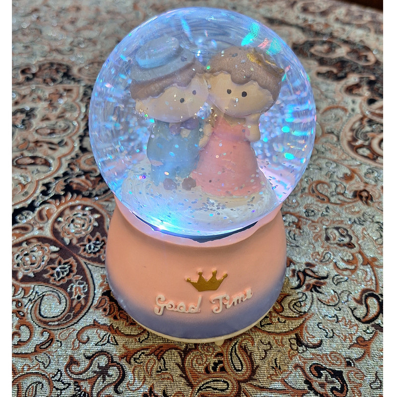 گوی چراغ‌دار مدل پمپی دختر و پسر