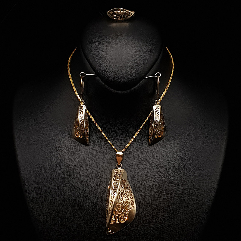 نیم ست طلا 18 عیار زنانه مدل 1EW796