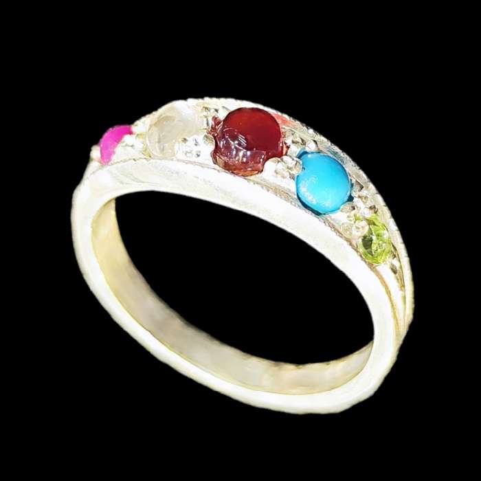 انگشتر نقره زنانه مدل پنج جواهر همراه با حرز امام جواد علیه السلام کد 355 انگشتر نقره زنانه مدل پنج جواهر همراه با حرز امام جواد علیه السلام کد 355