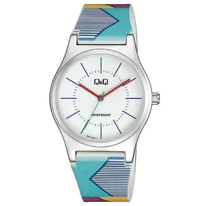 ساعت مچی عقربه ای کیو اند کیو مدل QC10J311Y