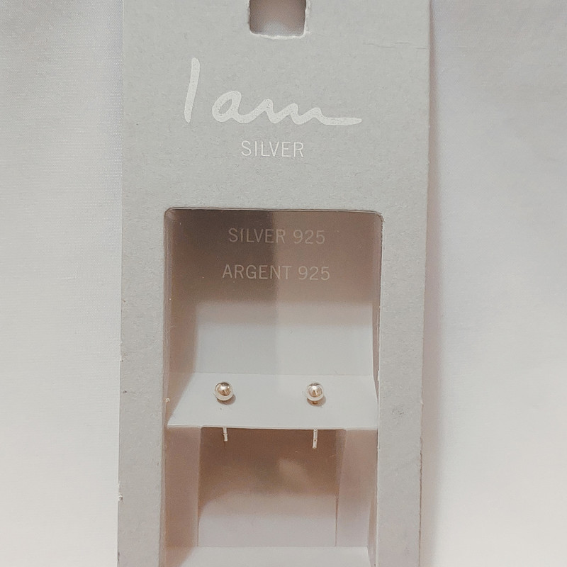 گوشواره نقره زنانه آی ام مدل مروارید 2