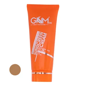 کرم ضد آفتاب رنگی جی ان ام SPF 50 مدل ‌ DRY3 ‌محافظ UVA ،UVB و PA++، ضد حساسیت، مناسب پوست‌های خشک حجم 50 میلی‌لیتر