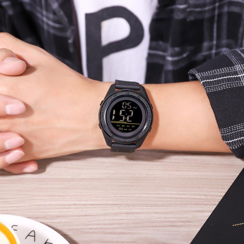 ساعت مچی دیجیتال مردانه اسکمی مدل 1638BK