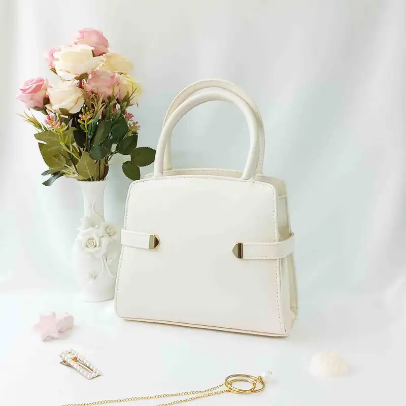 کیف دستی زنانه مدل یراقدار