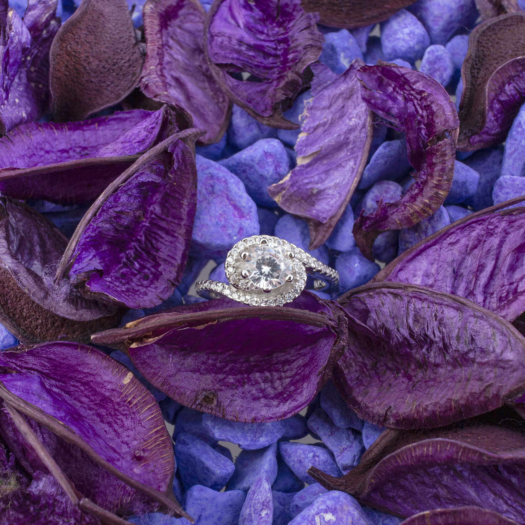 انگشتر نقره زنانه مدل AVN-R129