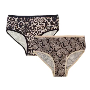 شورت زنانه نارین مدل پوست ماری و پلنگی کد ZP146.7 بسته دو عددی