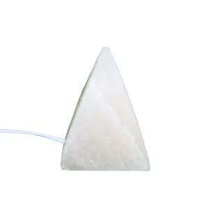 چراغ خواب سنگ نمک طرح هرم مدل SSC01LP