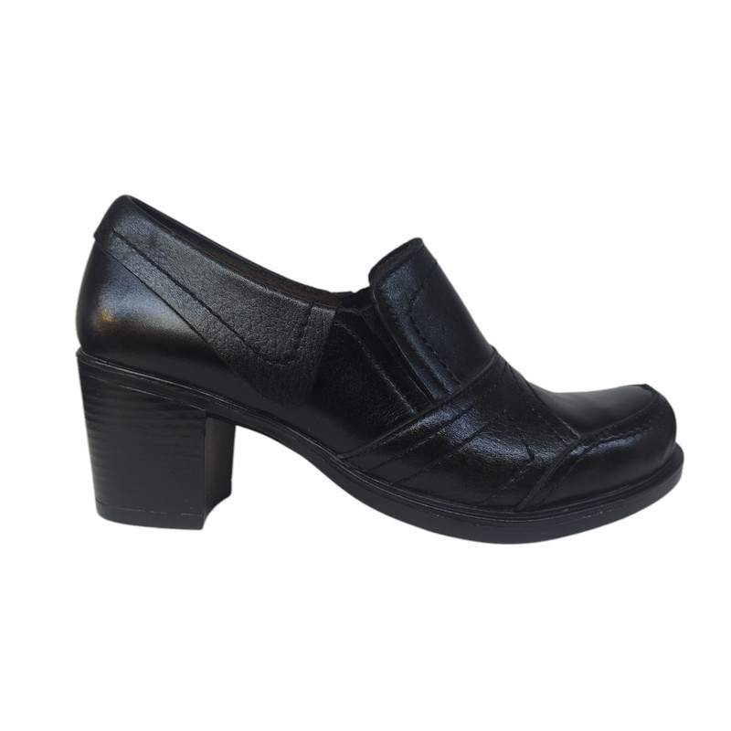 کفش زنانه مدل NGD 391 چرم طبیعی رنگ مشکی