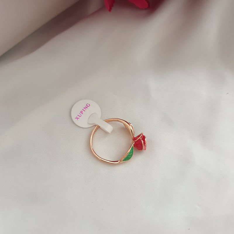 انگشتر زنانه ژوپینگ مدل گل رز