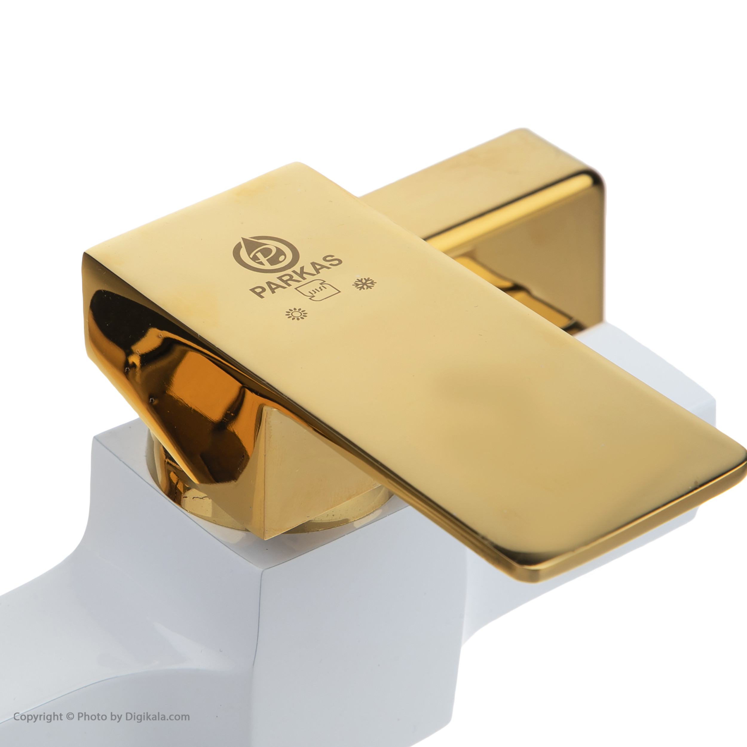 شیر سرویس بهداشتی پرکاس مدل فلت کد 02