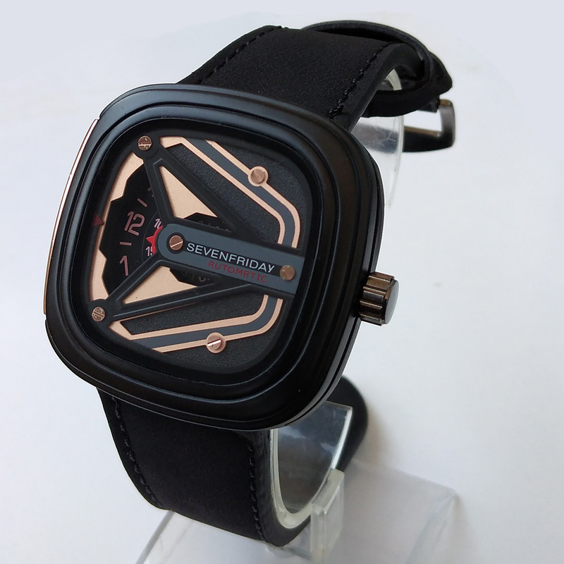 ساعت مچی عقربه ای پسرانه کد 220