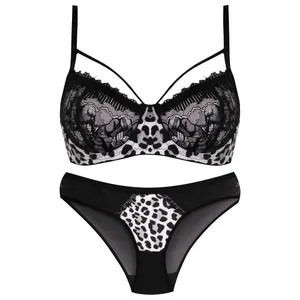 ست شورت و سوتین زنانه کارنا رز مدل 3369 رنگ مشکی