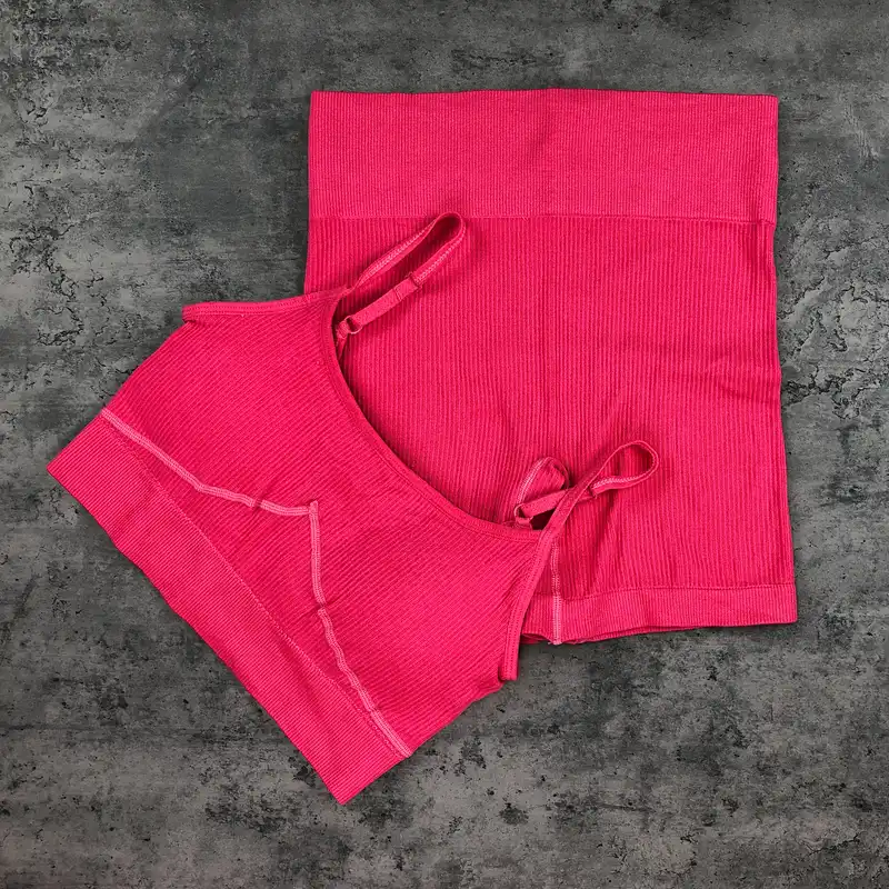 ست تاپ و شلوارک ورزشی زنانه مدل WS110-119