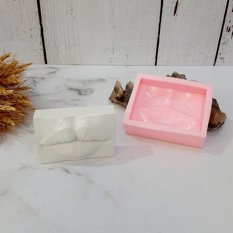 قالب شمع مدل کتیبه طرح لب