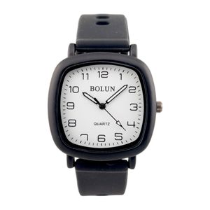 ساعت مچی عقربه ای زنانه بولون مدل BW3711