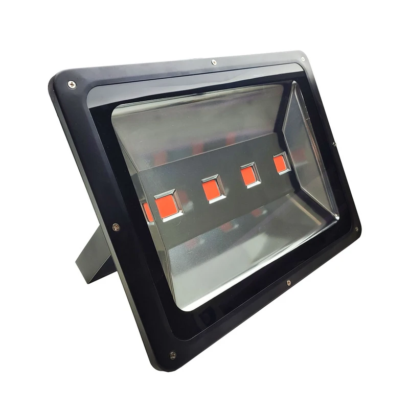 پروژکتور رشد گیاه 200 وات مدل فول اسپکتروم طرح IP65