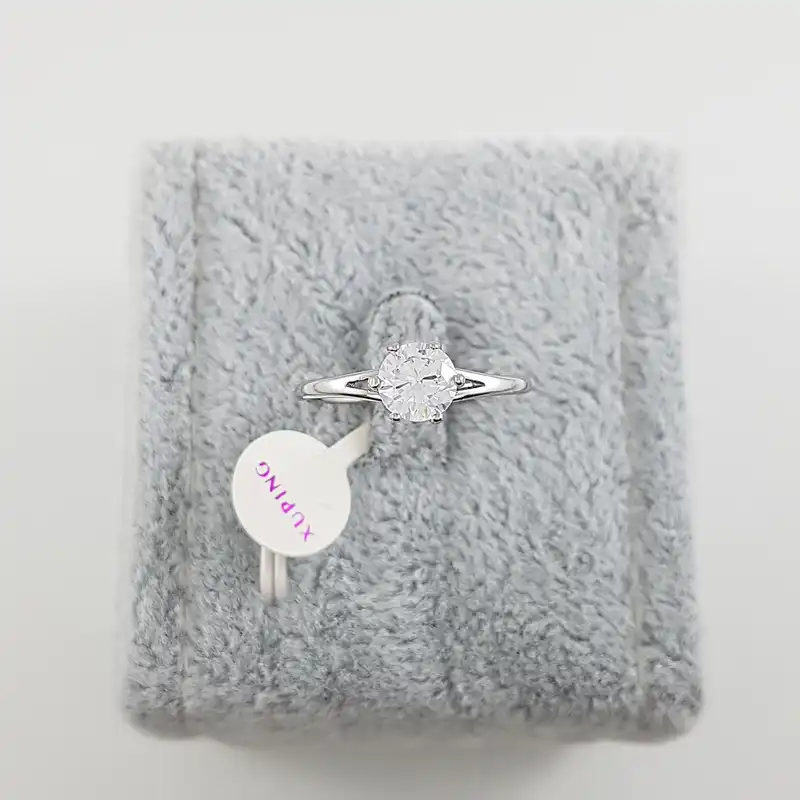 انگشتر زنانه ژوپینگ مدل تک نگین کد XP1059