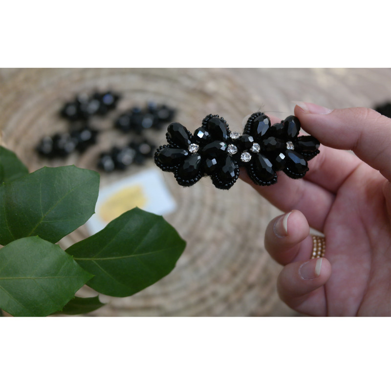 گل سینه دخترانه مدل پروانه گل سینه دخترانه مدل پروانه