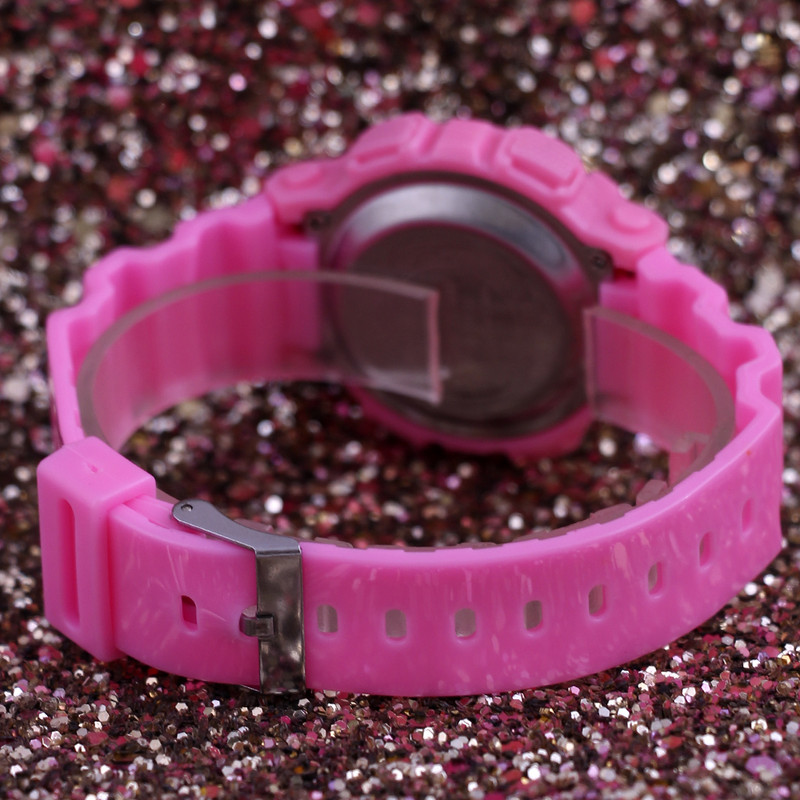 ساعت مچی دیجیتال دخترانه مدل LE 3128 -SOO-SE ساعت مچی دیجیتال دخترانه مدل LE 3128 -SOO-SE