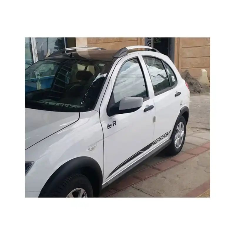 برچسب بدنه خودرو طرح کوییک آر کراس مدل 2020